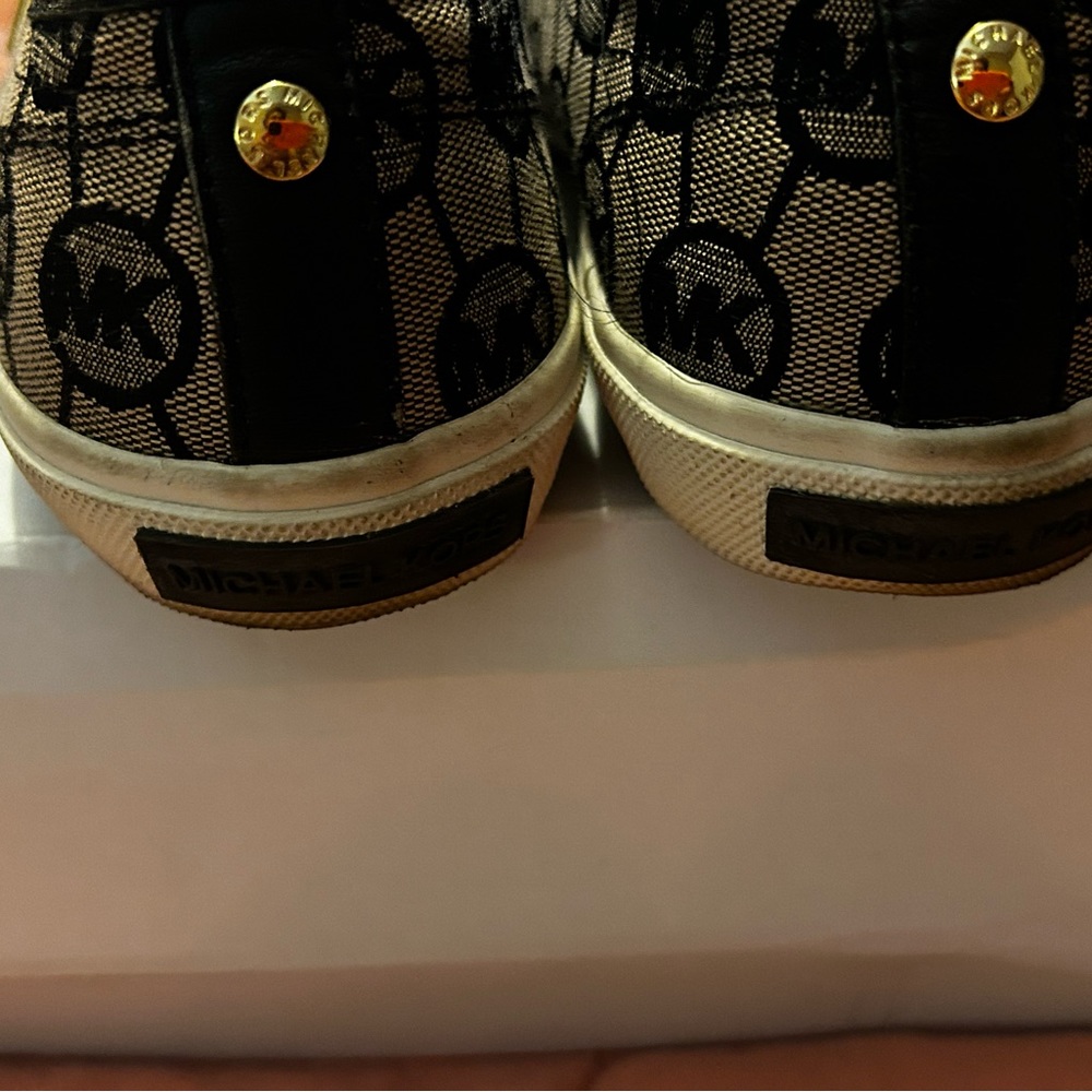 Michael Kors “Boerum” Sneakers - Picture 3 of 5